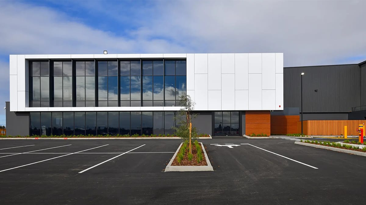 Aluminum PVDF Coating Advantages